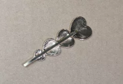 Nicoletta Carlone "Vincentia" Hearts Hair Pin Shop